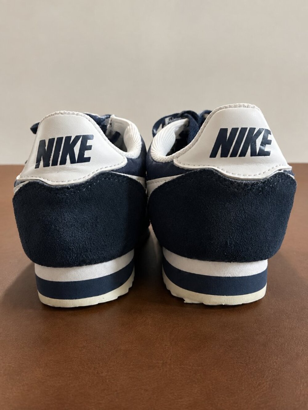 Women's Nike Cortez sneakers 6.5 - Picture 2 of 2